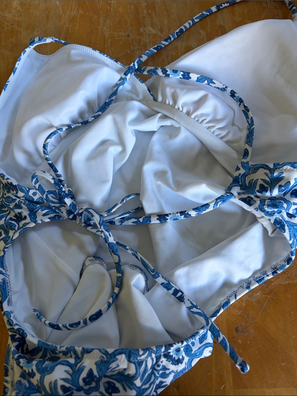 Women’s Blue Floral One-Piece Swimsuit with Crossback Straps, Padded Cups, M - Picture 11 of 11